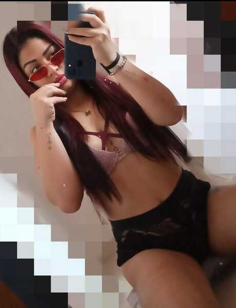 Intérprete Amirasex Foto 3