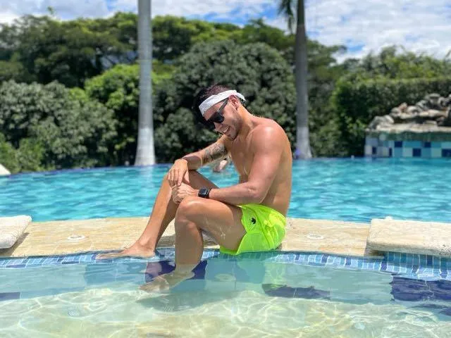 MikeSantos18 profilbild på webbkameramodell