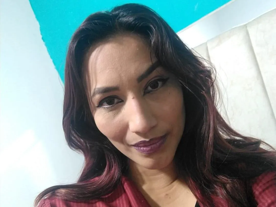 Image de profil du modèle de webcam CamilaSaenzOX