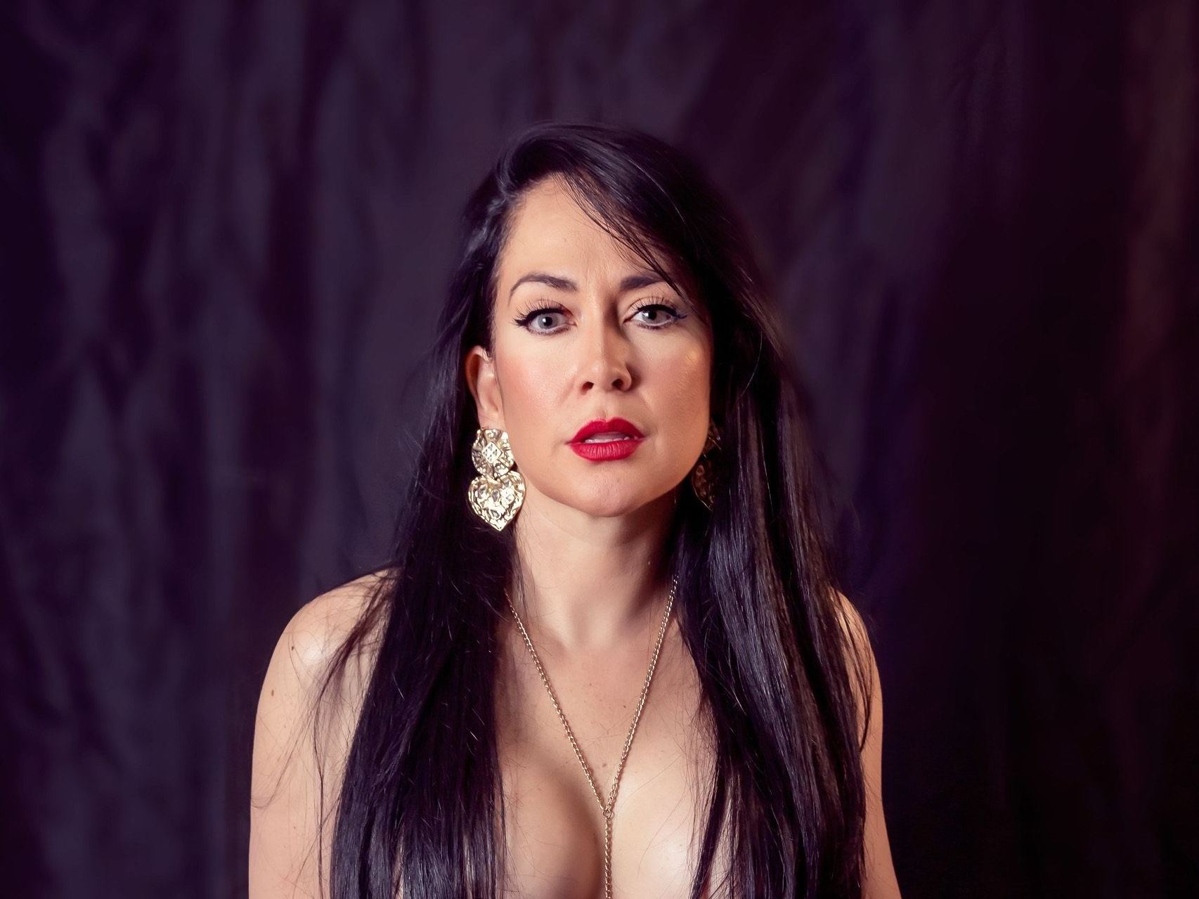 ANNYYEVANS cam model profile picture