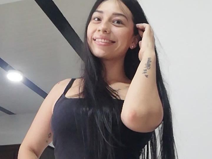 Foto de perfil de modelo de webcam de andreamatt 