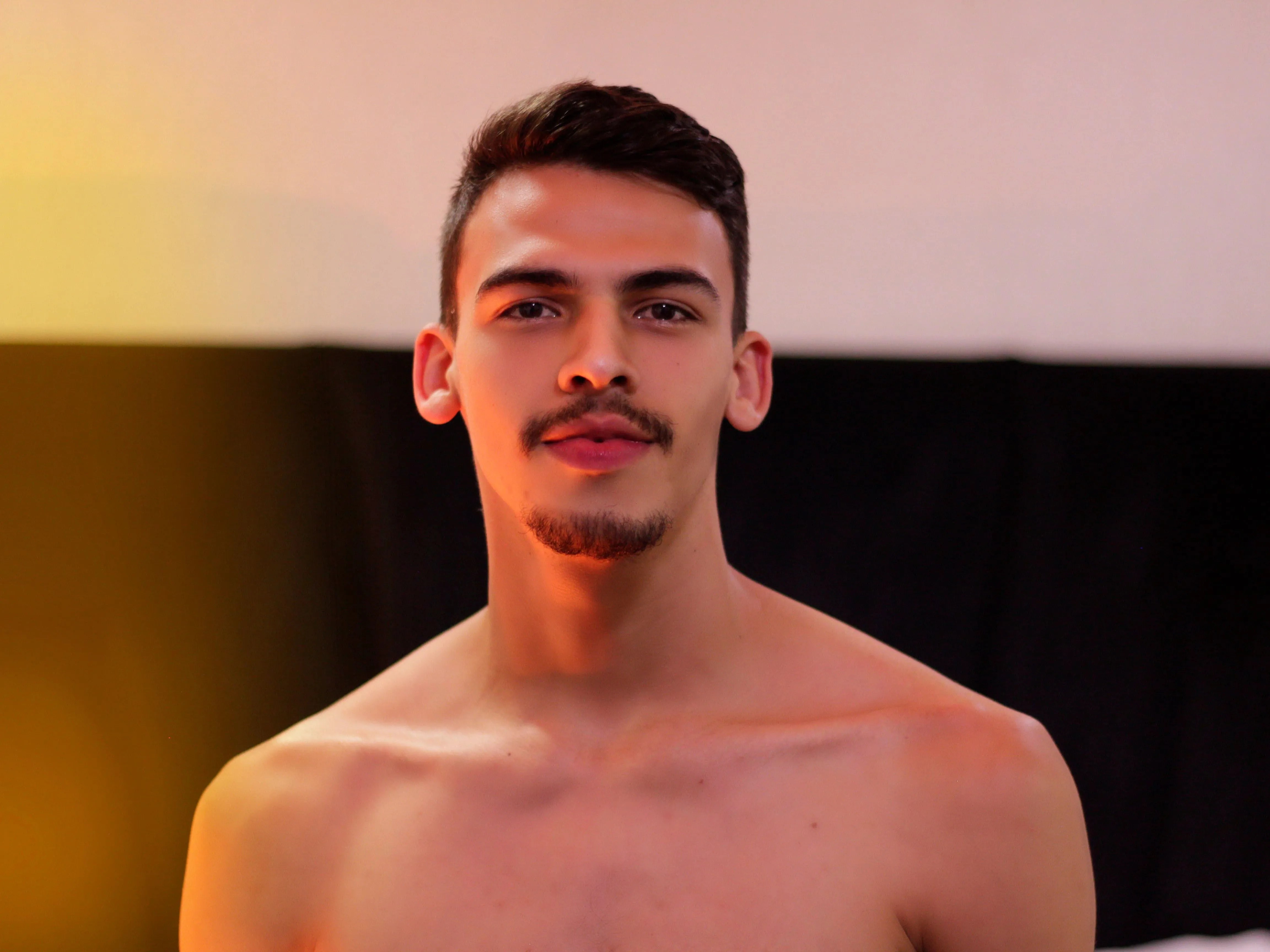 Imagen de perfil de modelo de cámara web de JacobJaner