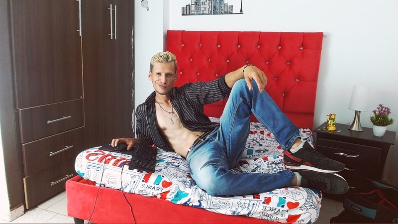 Artist MaxxxBllack Foto 3