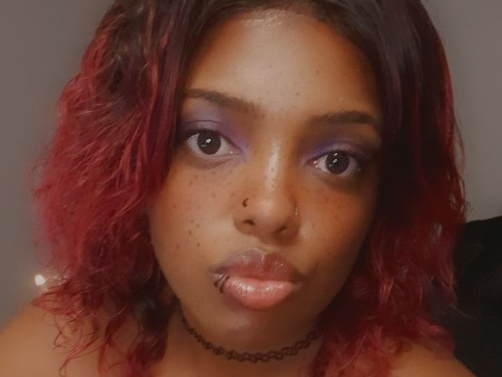 SunKitty44 profilbild på webbkameramodell