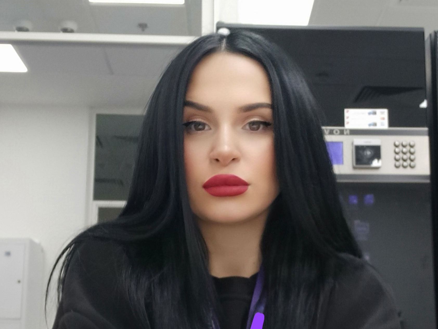 Sonja77 immagine del profilo del modello di cam