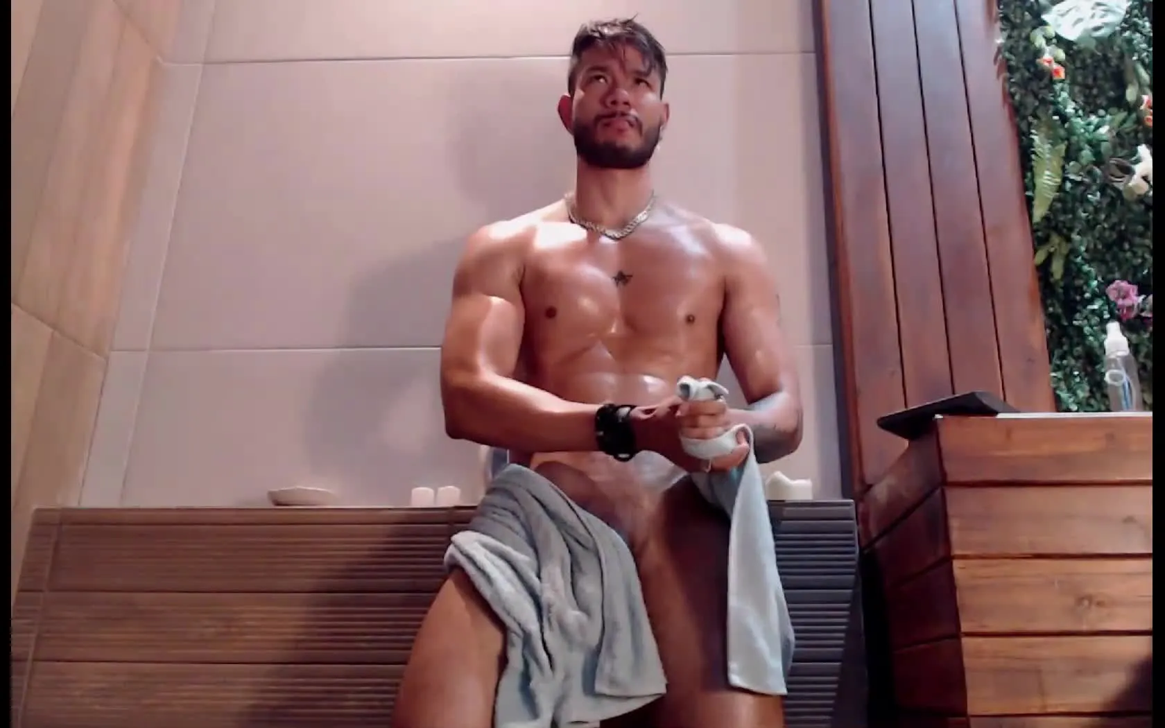 Interprete MaximoV111tale Video 1