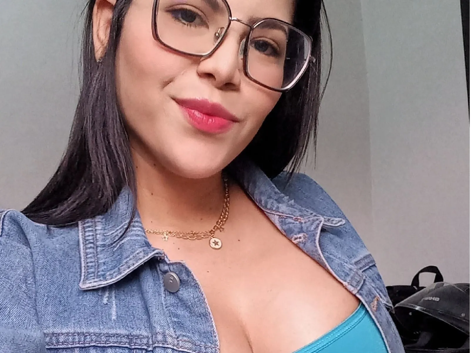 Foto de perfil de modelo de webcam de Roussee18