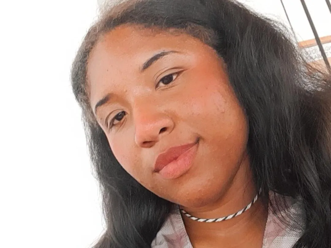 AnnyDouglas cam model profile picture