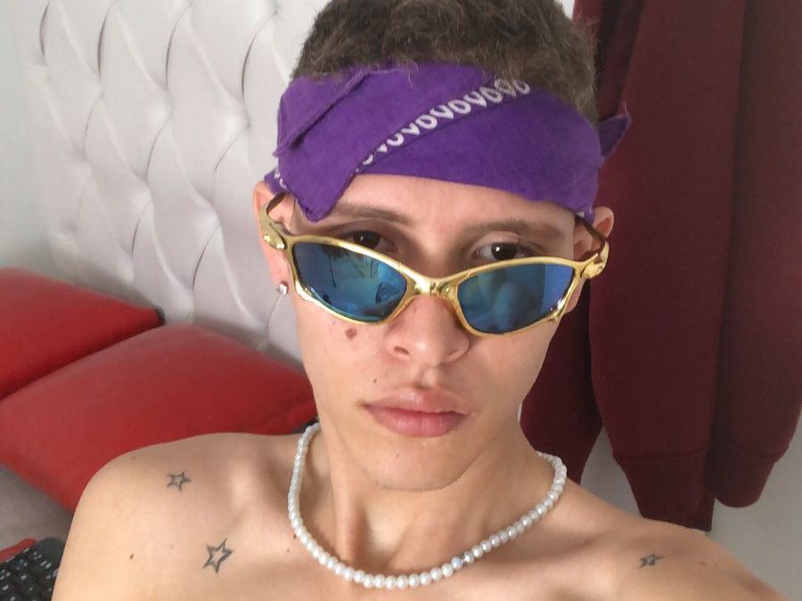 Image de profil du modèle de webcam WhiteDemon19