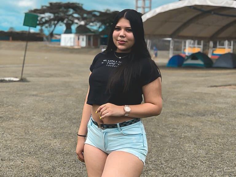 Foto de perfil de modelo de webcam de HeloiseHils