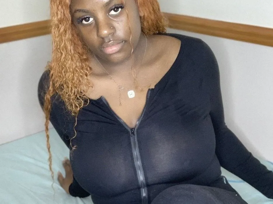 Image de profil du modèle de webcam KittyCooco