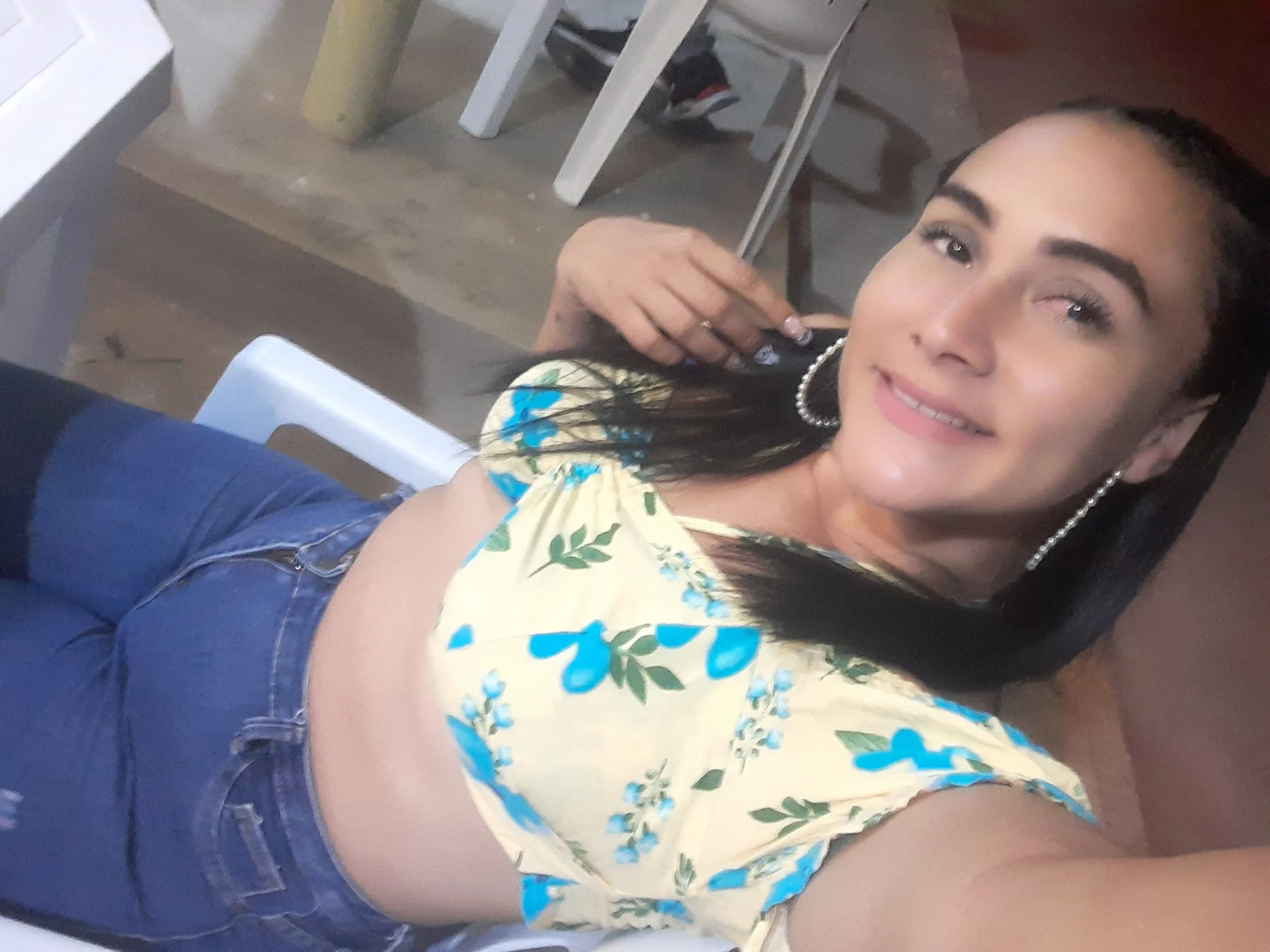 ArielDamon profilbild på webbkameramodell