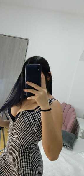 Performer Teffnia Photo 4