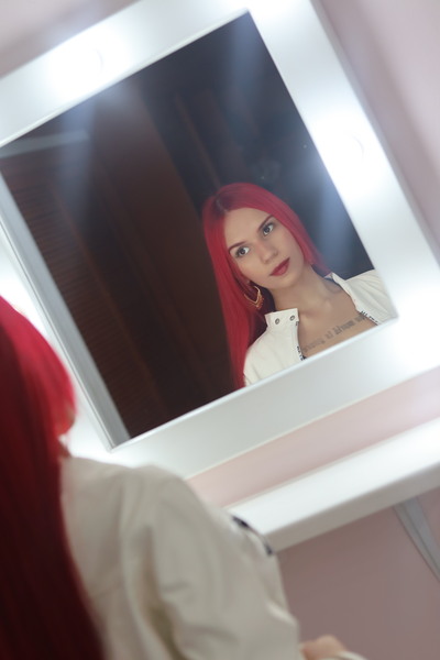 Darsteller JuliiaReed Foto 3