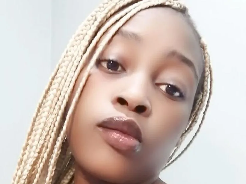 SashaBrownxx profilbild på webbkameramodell
