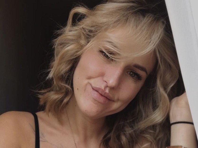 MiaTays profilbild pÄ webbkameramodell