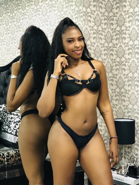 Intérprete DaniMiiller Foto 7