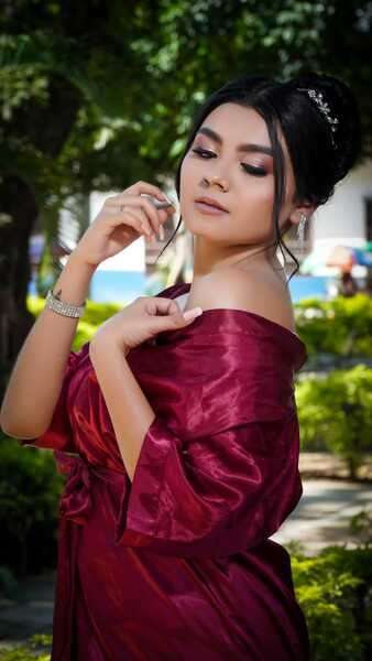 Intérprete RoseBoone Foto 7