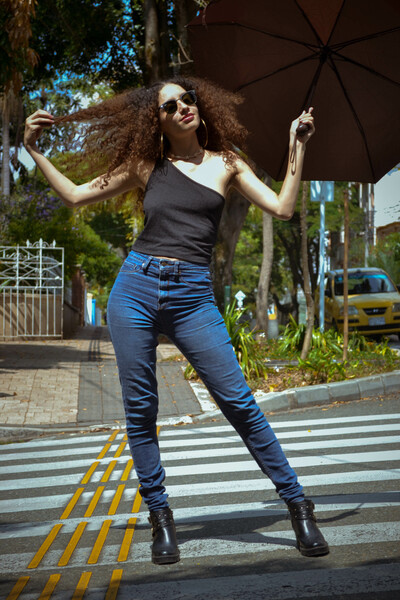 Interprète LivLaurenss Photo 6