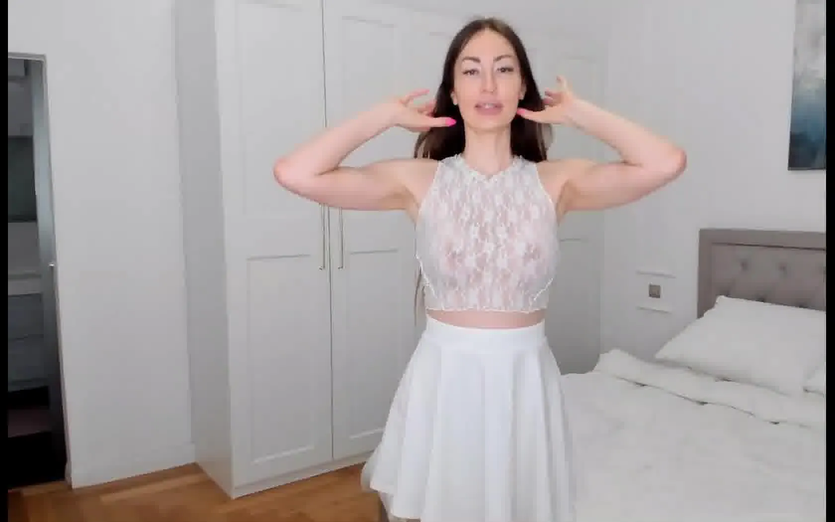 Artist EmmaLovett Video 1