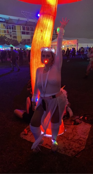 Utøver CrimsonRose131 Bilde 4