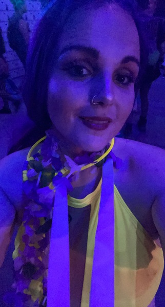 Utøver CrimsonRose131 Bilde 3