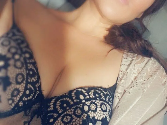 DianaNaya profilbild på webbkameramodell