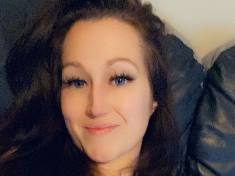 Image de profil du modèle de webcam NaughtyRaeRae