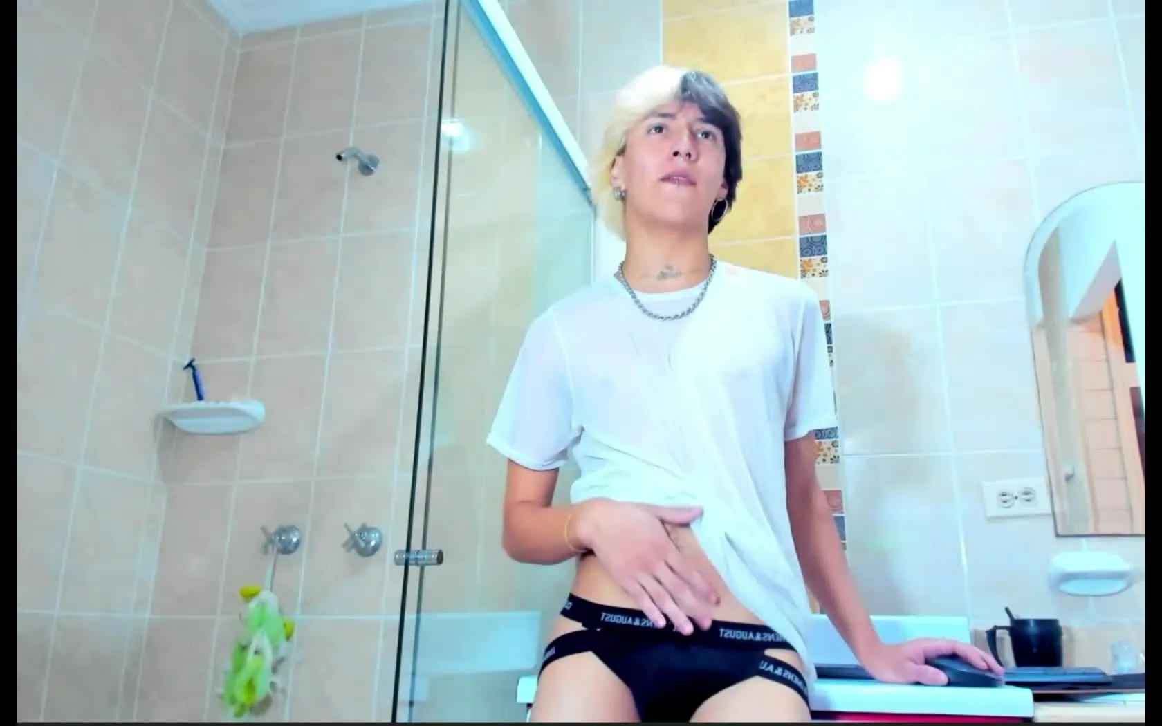 Artiest AdamSmiith69 Video 1