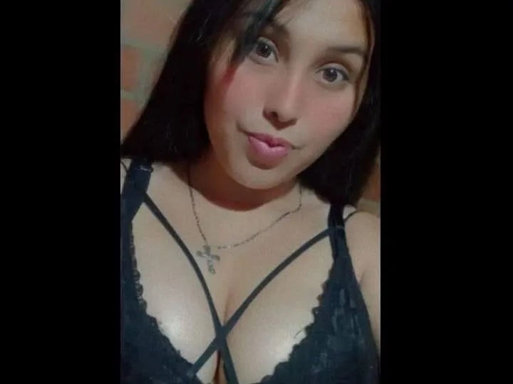 AliceTrespalacios101 immagine del profilo del modello di cam