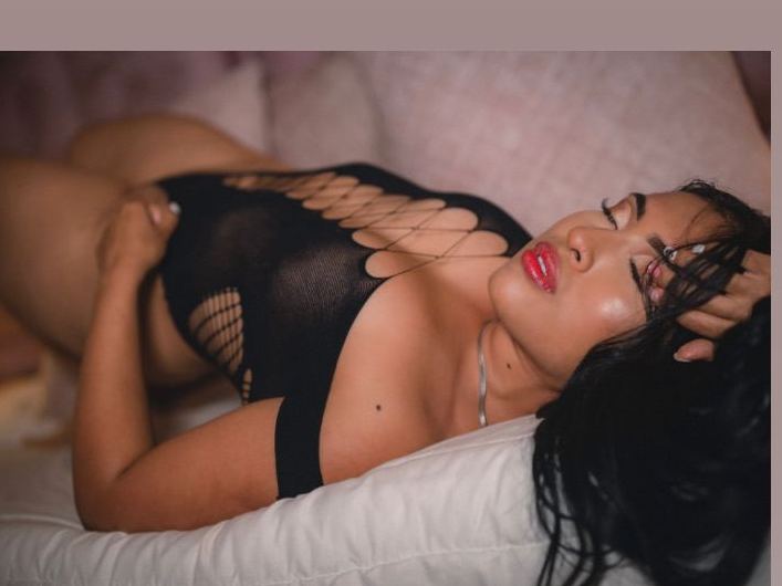 Imagen de perfil de modelo de cámara web de DannaFosther