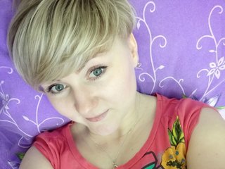 Blond_Pearl profilbild på webbkameramodell 