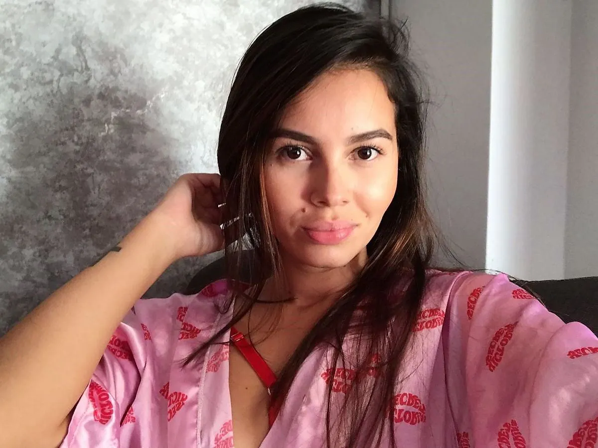 Foto de perfil de modelo de webcam de Adriell