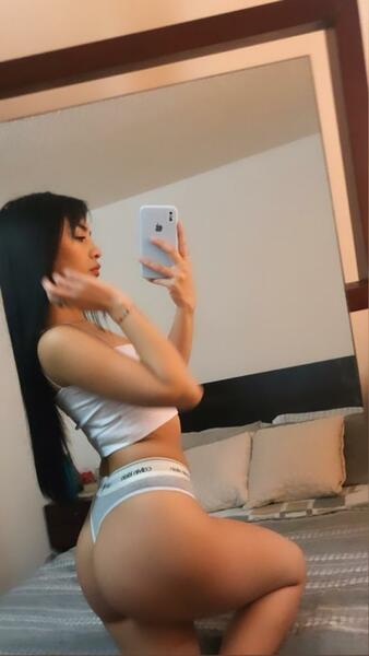 Intérprete Rommaa Foto 6