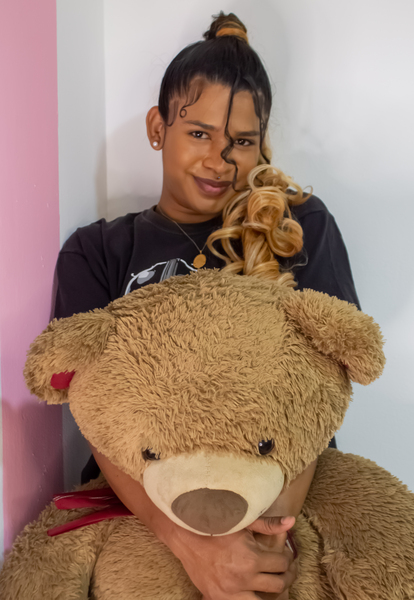 Intérprete AlayaBlue Foto 3