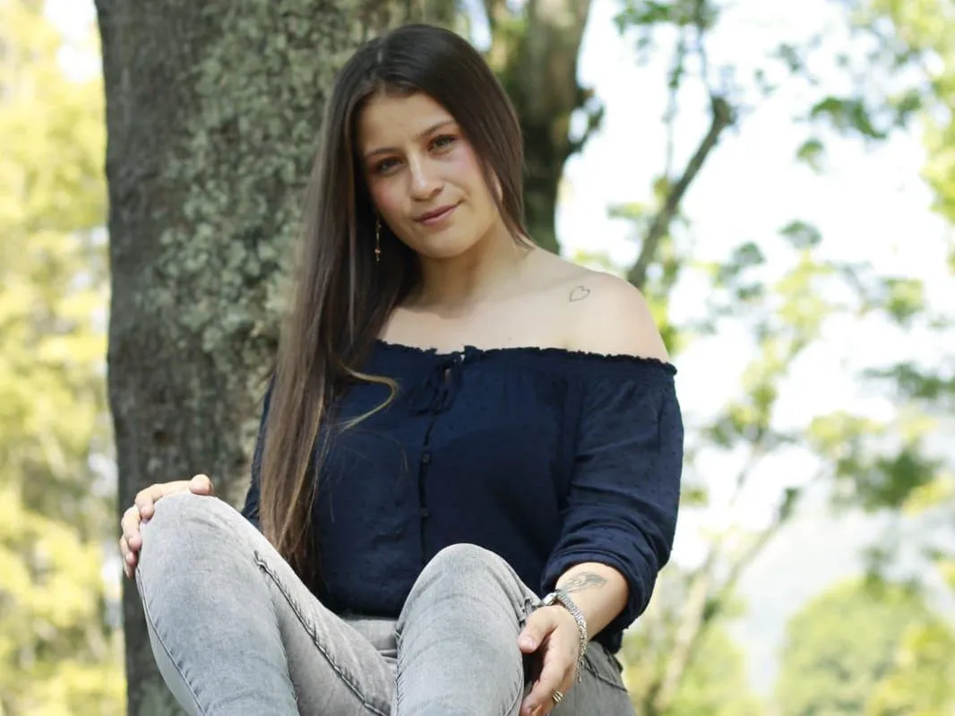 AlexaaHernandezz immagine del profilo del modello di cam