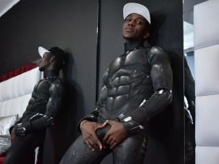 Image de profil du modèle de webcam BlackBigCock69x