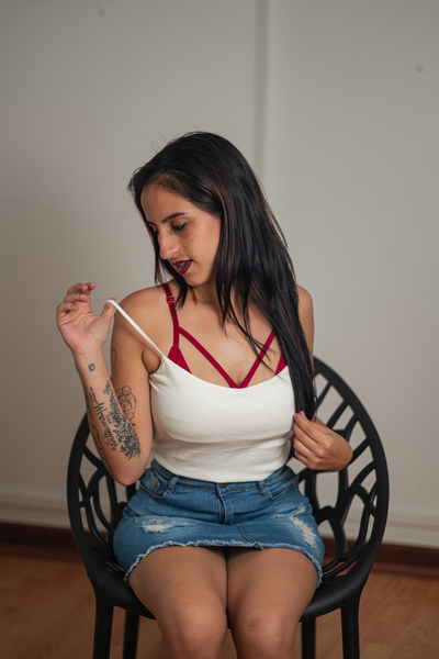 Intérprete JennRusso Foto 11