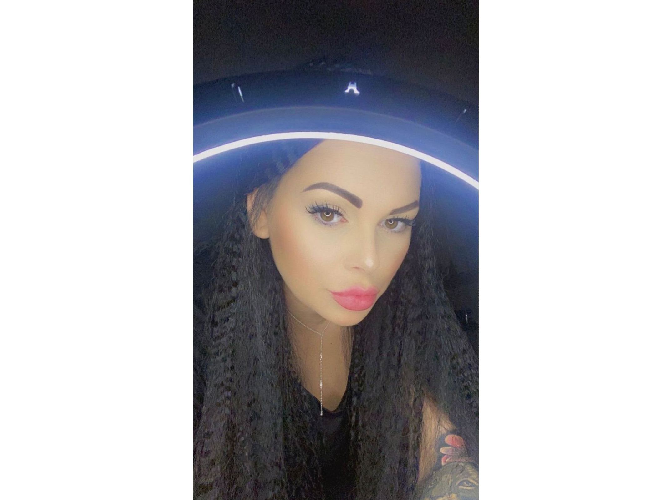 AMYRRA profielfoto van cam model