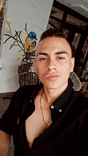 Artista AdanBrow Foto 2