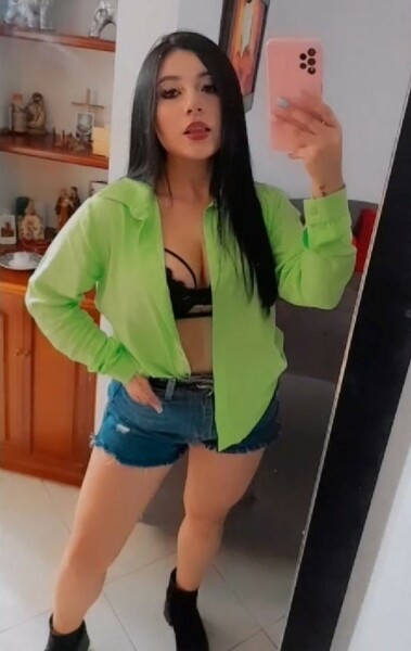 Artist OrianaBryn Foto 9