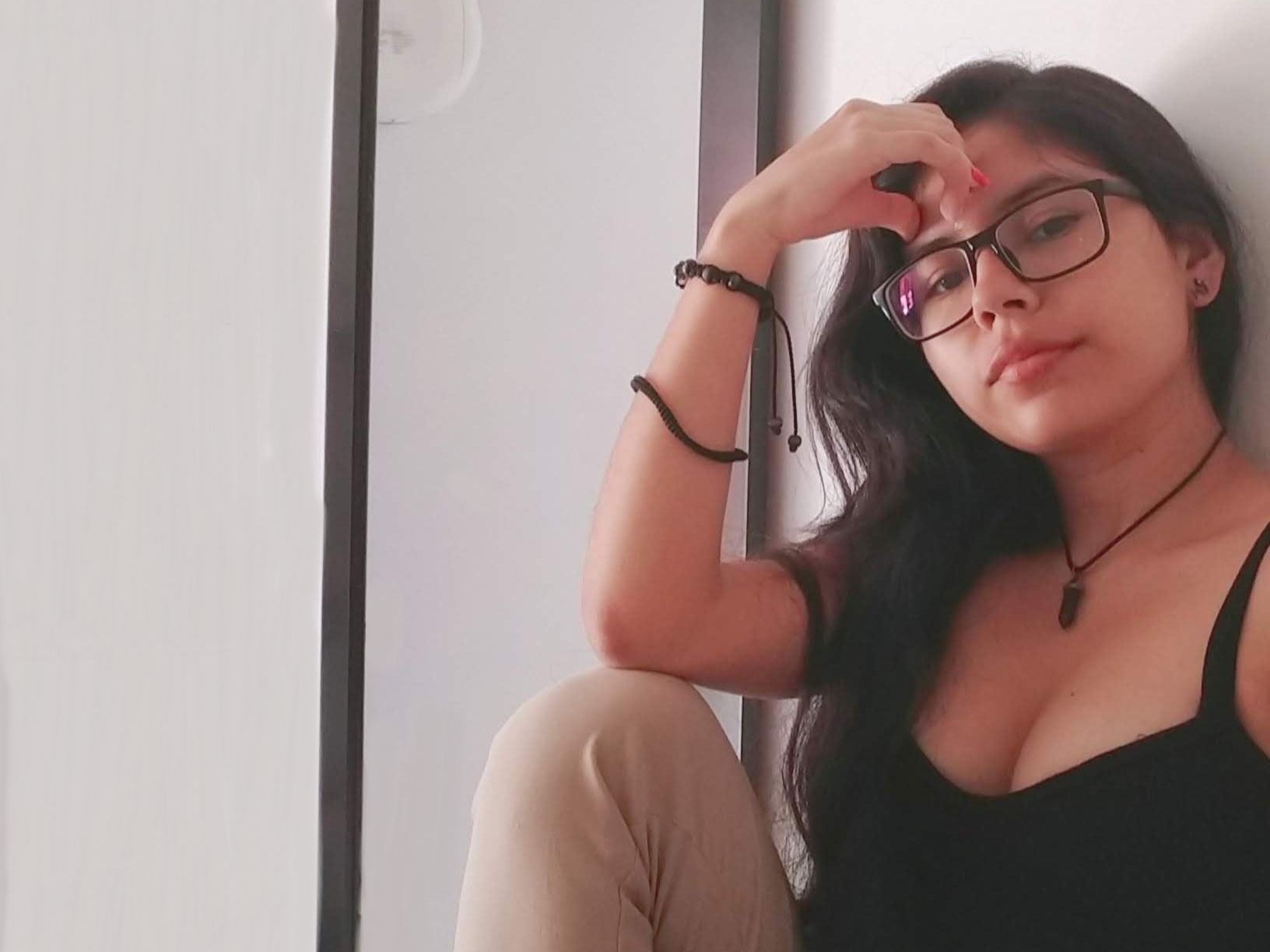 ElianiMoret cam model profile picture