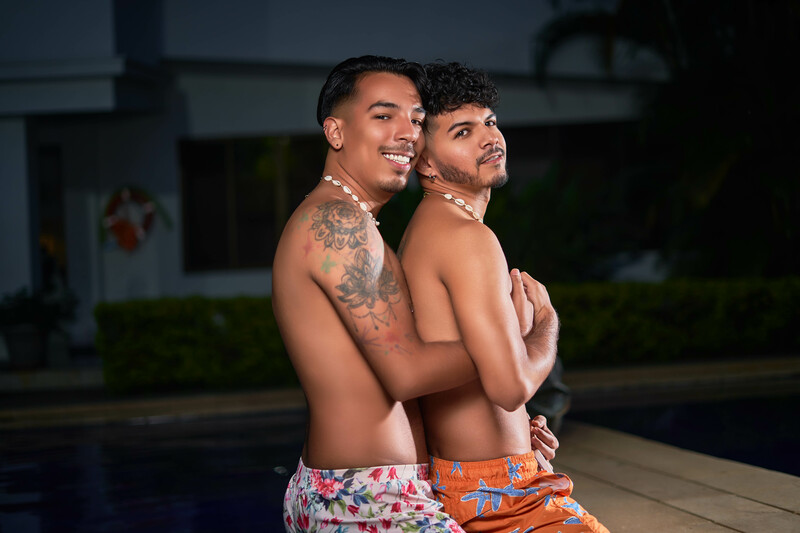 Performer DamiannAndOliver Photo 2