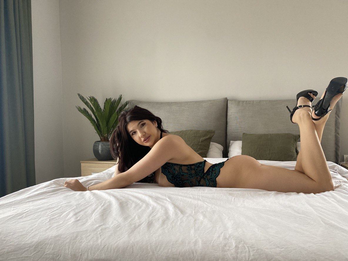 Image de profil du modèle de webcam Amyliin