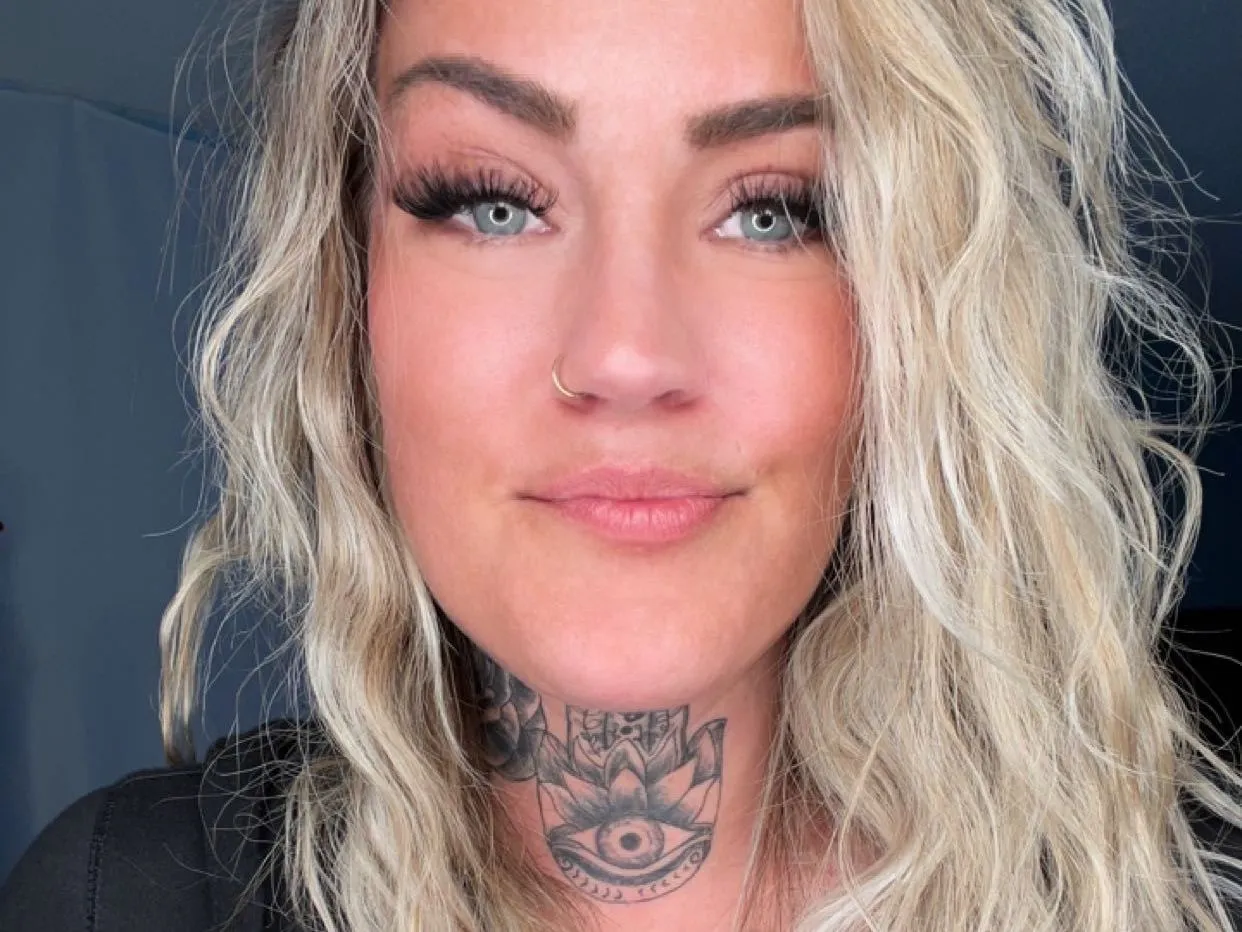 SashaLynnn cam model profile picture