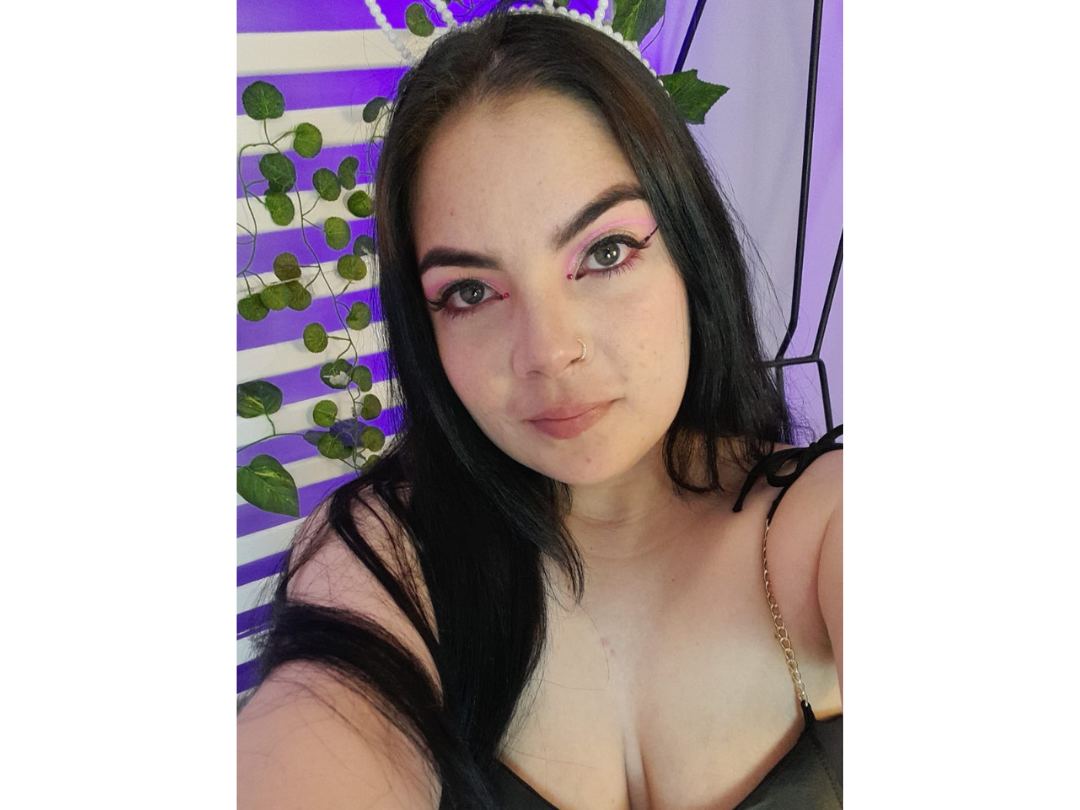 MeriidaGomez cam model profile picture