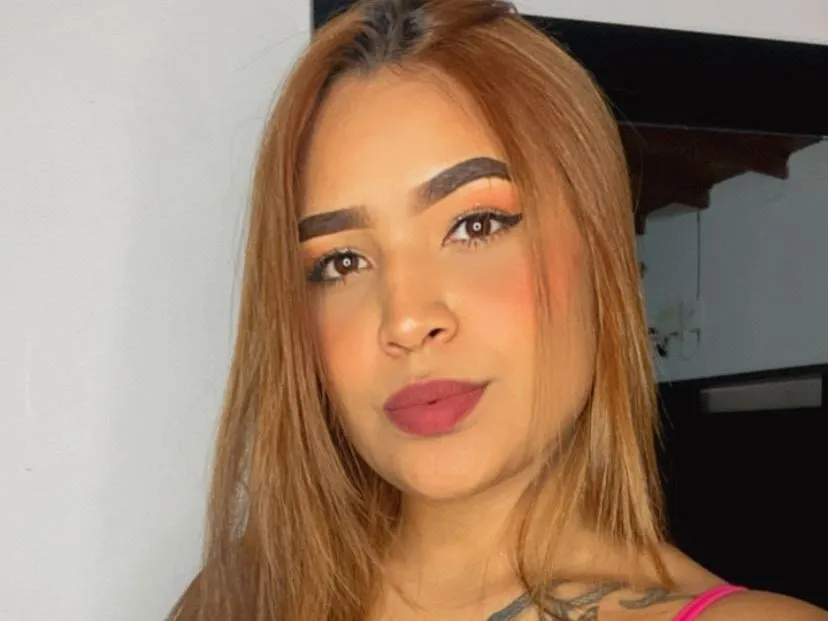 Foto de perfil de modelo de webcam de sofiadurango