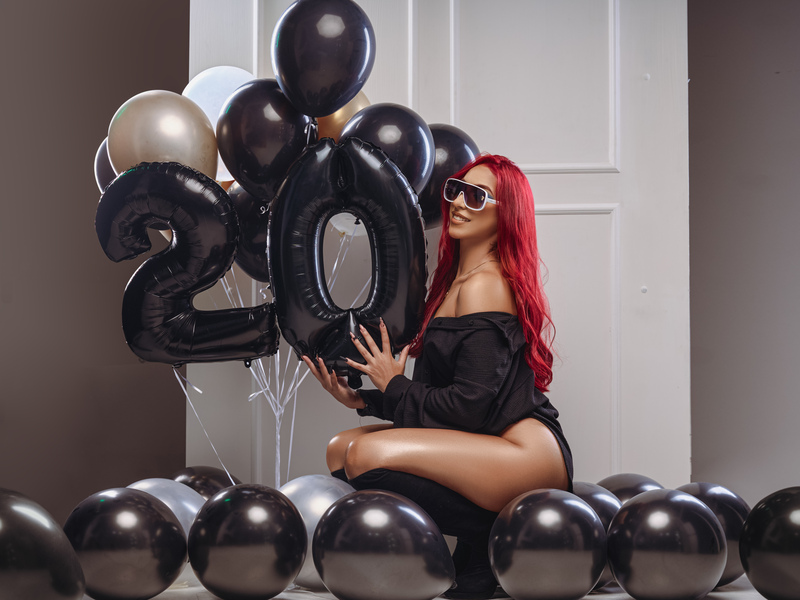 Performer iamMonserrat Photo 8