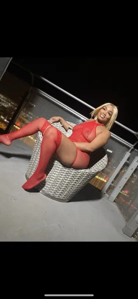 Performer Cherryredhot Photo 1