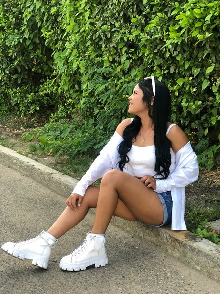 Interprète AlaiaJonesxx Photo 4